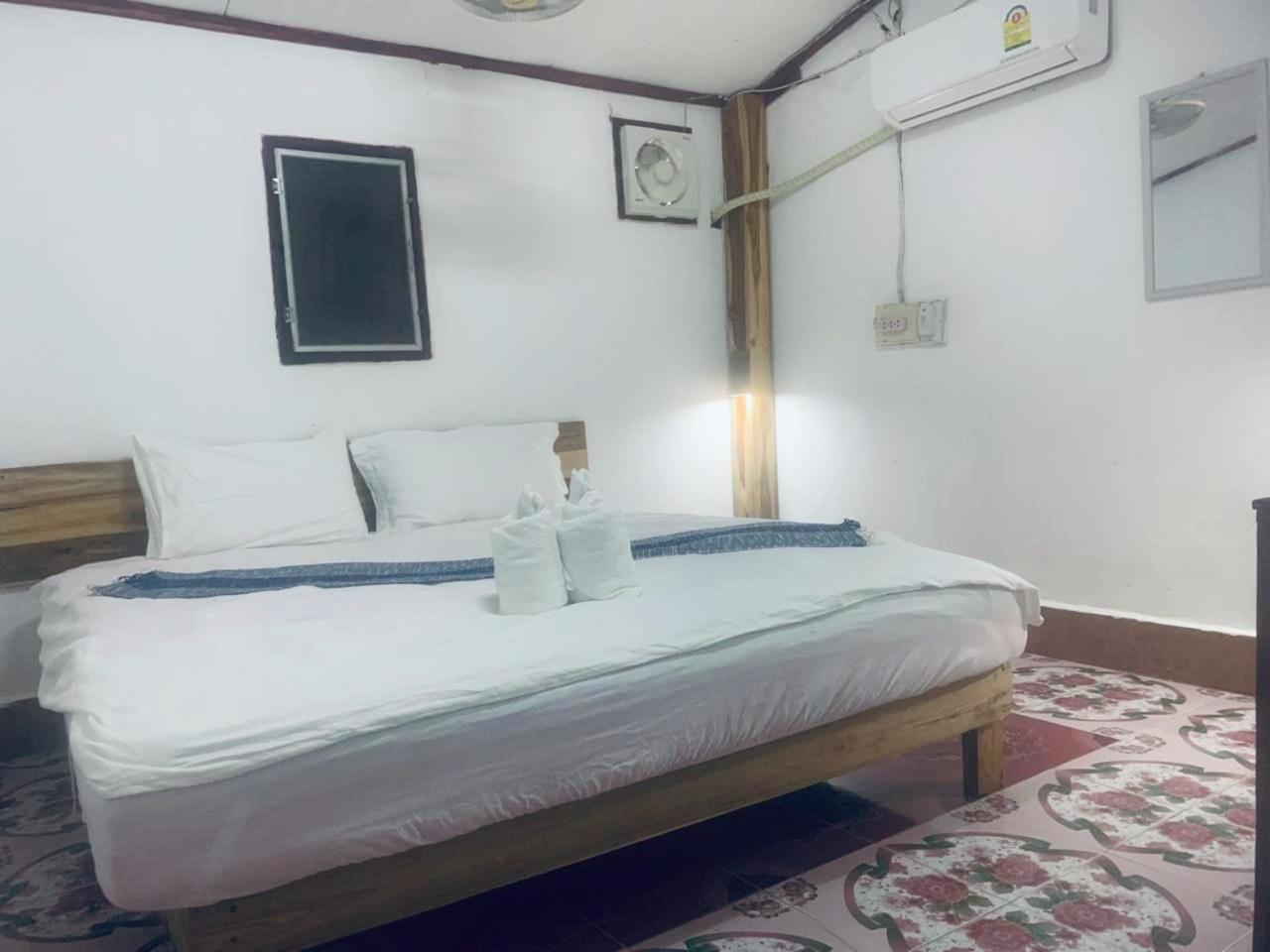 Amelie House Apartment Luang Prabang Exterior photo